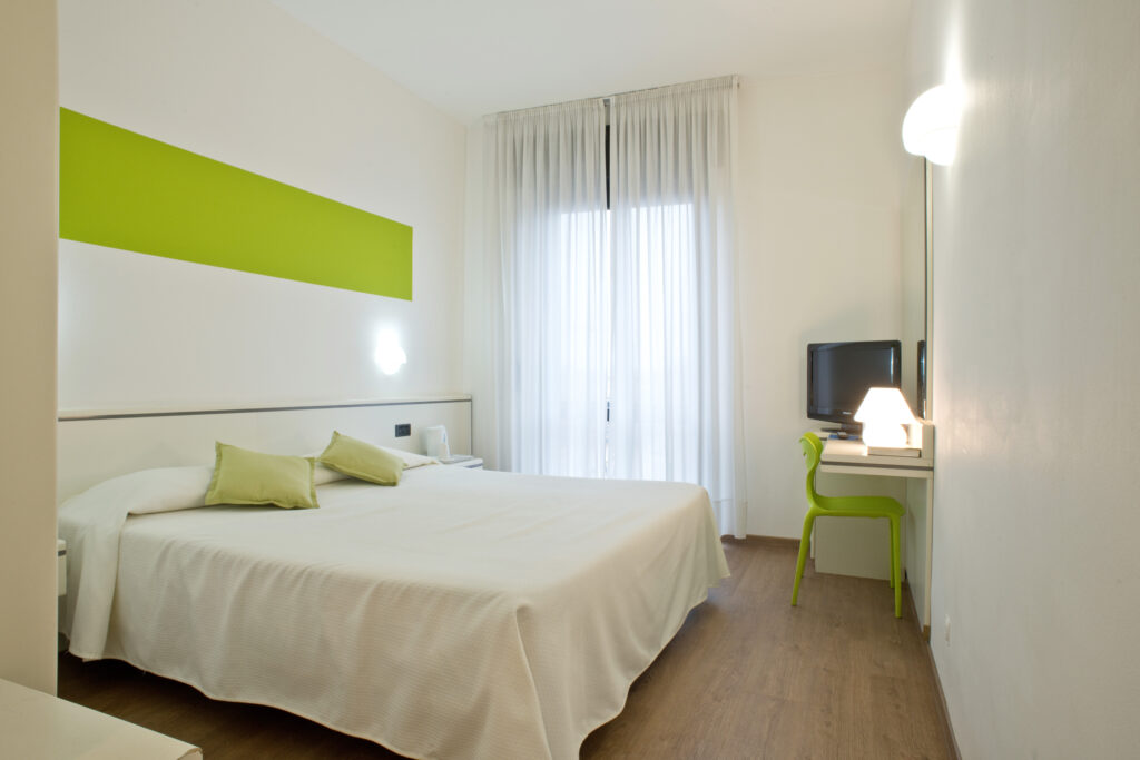 Double room ecomomy e economy large (6)